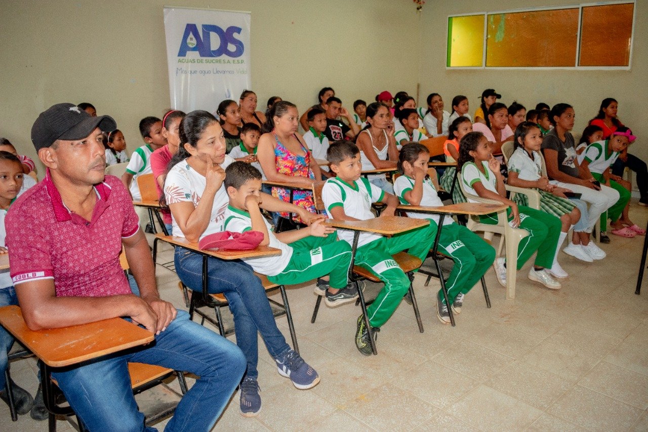 TAMBIÉN LE APOSTAMOS AL DESARROLLO SOCIAL